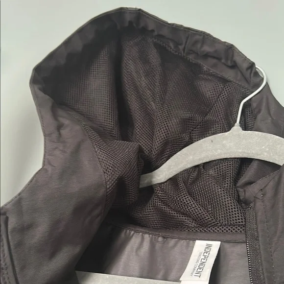 Underoath Black Windbreaker Jacket - Picture 5 of 9